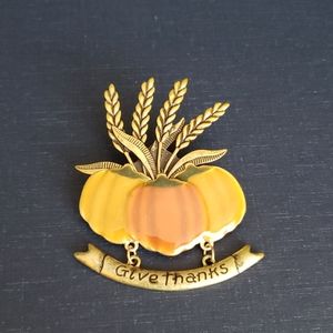 🍂 Give Thanks Pin 🍁